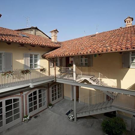Albergo Badellino Bra Buitenkant foto