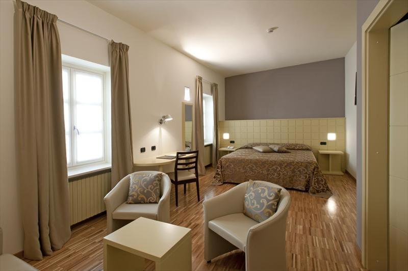 Albergo Badellino Bra Buitenkant foto