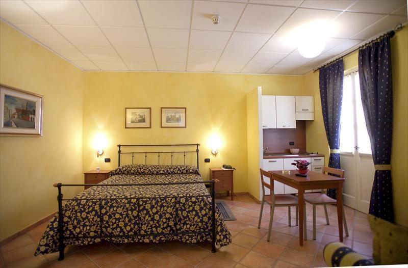 Albergo Badellino Bra Buitenkant foto