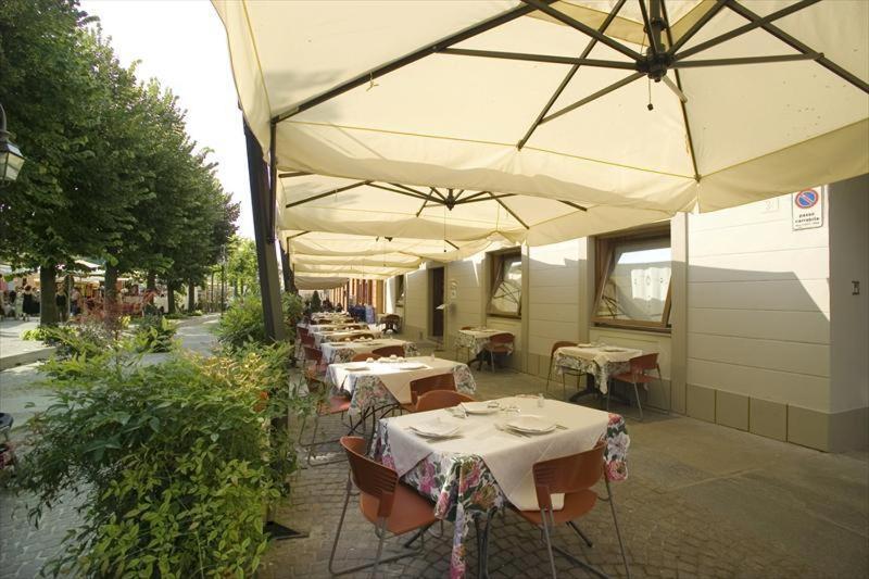 Albergo Badellino Bra Buitenkant foto